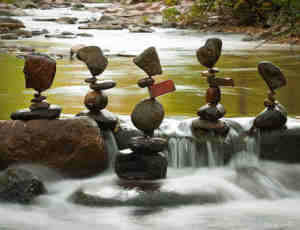 15张有趣的石块平衡摄影