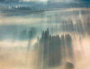 7张雾中仙境的早晨