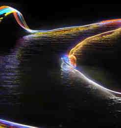 梦幻琉璃彩带 精彩的水上滑板表演