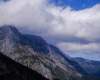 高原大山背景 – 超4K图片下载